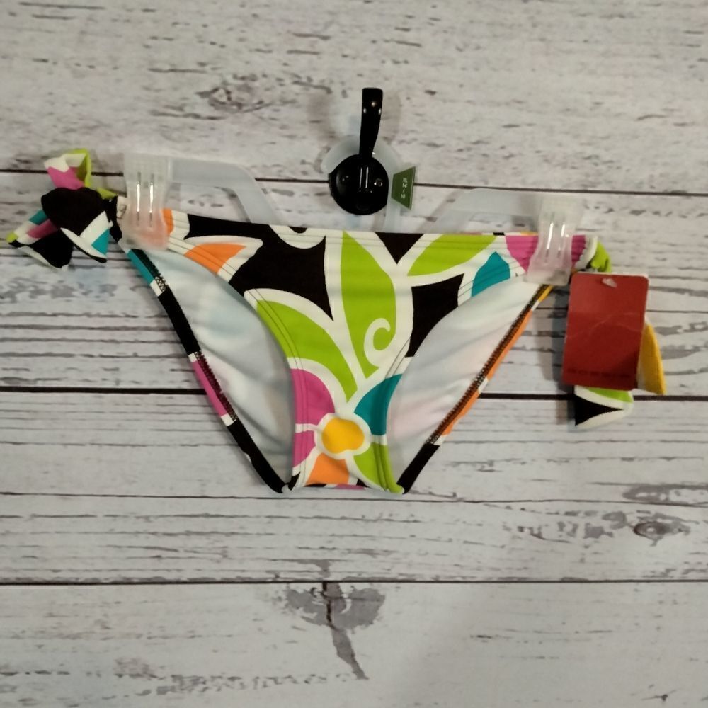 NWT: "Gossip" woman's bikini bottoms